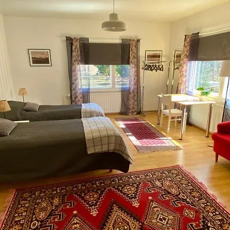 아파트 Ketola, Spacious House *